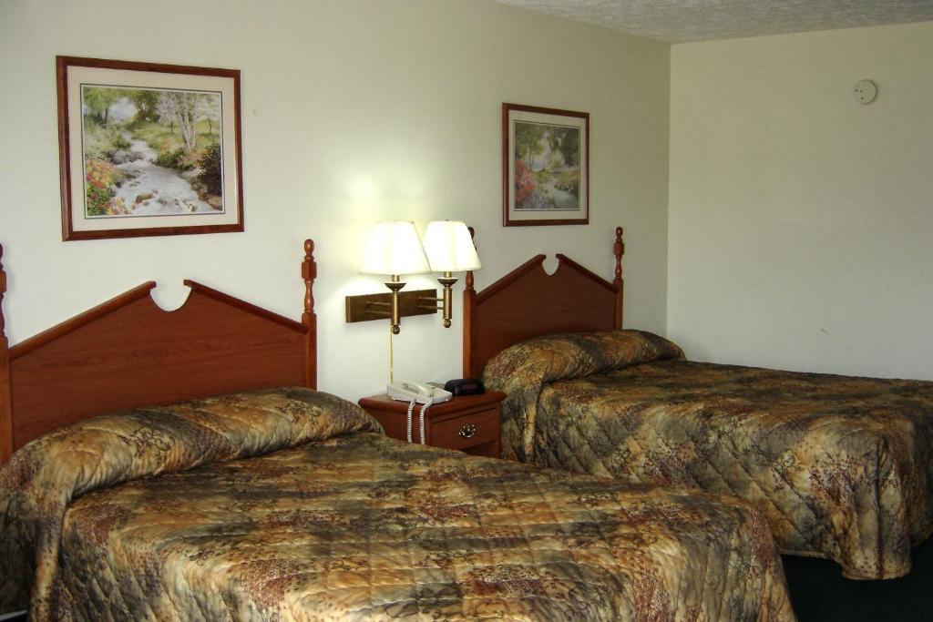 Homegate Inn Louisville Room photo